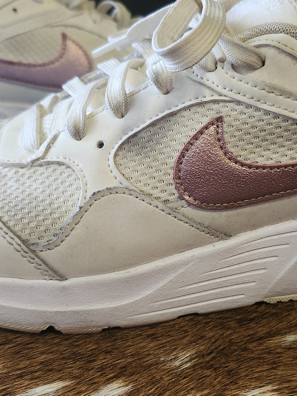 Nike Women’s White Sneakers with Metallic Pink Swoosh